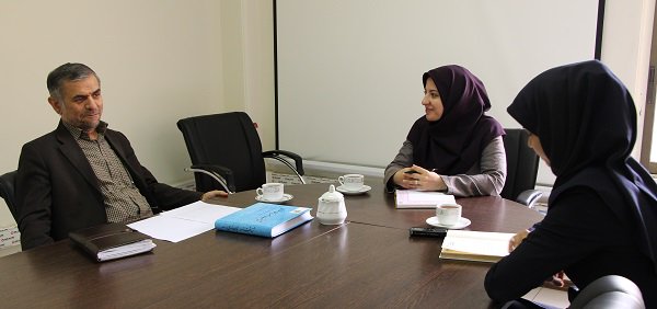 SaadiFoundation's tweet photo. تقویت کرسی زبان و ادبیات فارسی دانشگاه ها از مهم ترین برنامه های ما خواهد بود
#هند #فارسی #بنیادسعدی 

https://t.co/U2yU1sCClr https://t.co/LLeD2XcqV8
