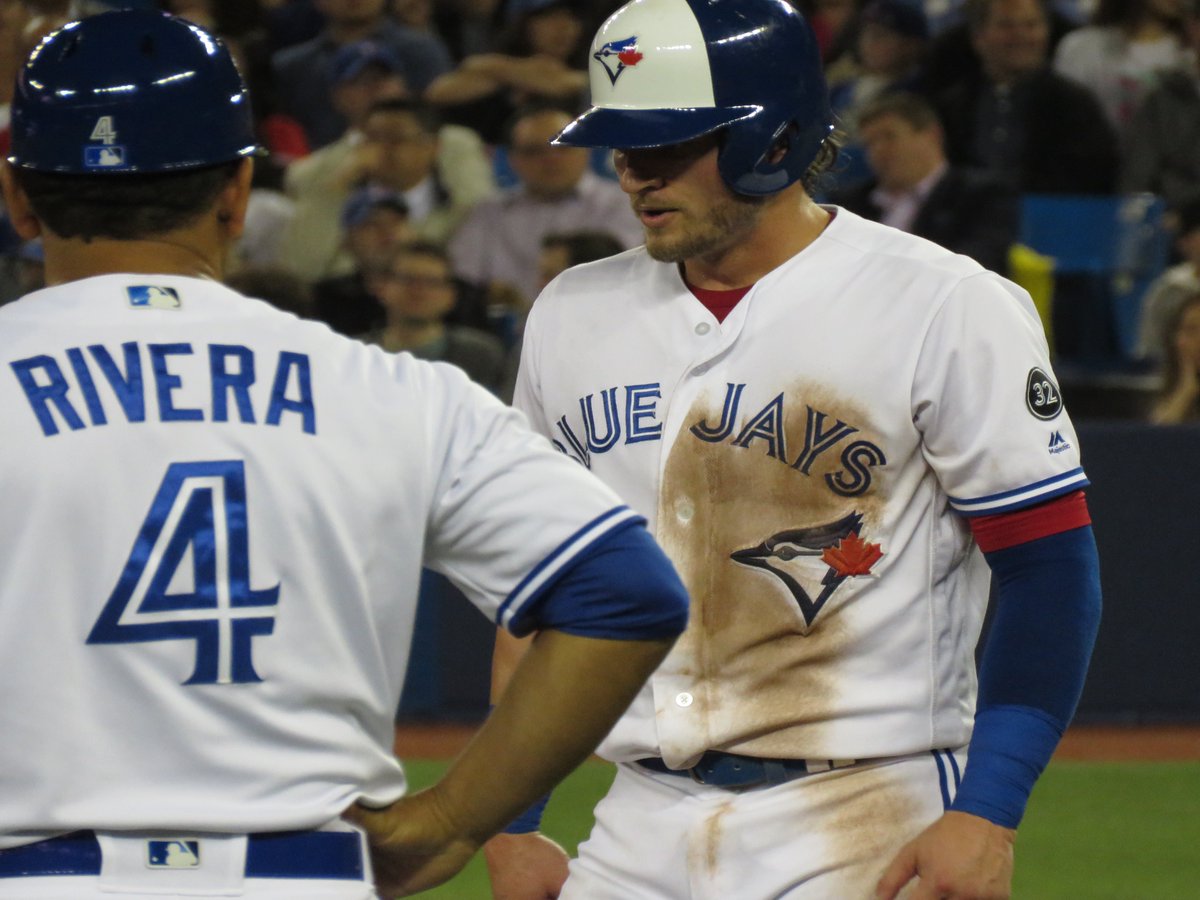 biggles14's tweet photo. #JoshDonaldson #KOFJ #BlueJays https://t.co/ZNpTp9toCK