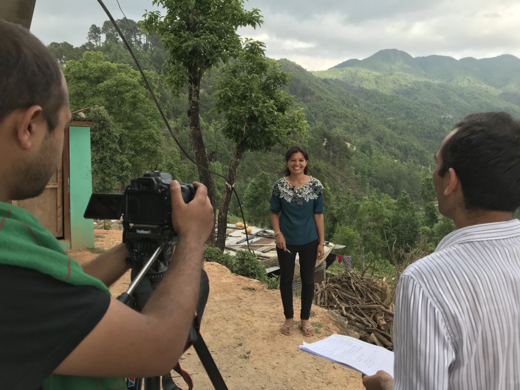 StephanieBandyk's tweet photo. #BehindtheScenes recording the #CitizenHelpdesks model for @accountlab upcoming interactive handbook with @GlobalGiving #sneakpeak #staytuned #migration #citizenfeedback #accountableaid #MERL https://t.co/zjowcCFQfC