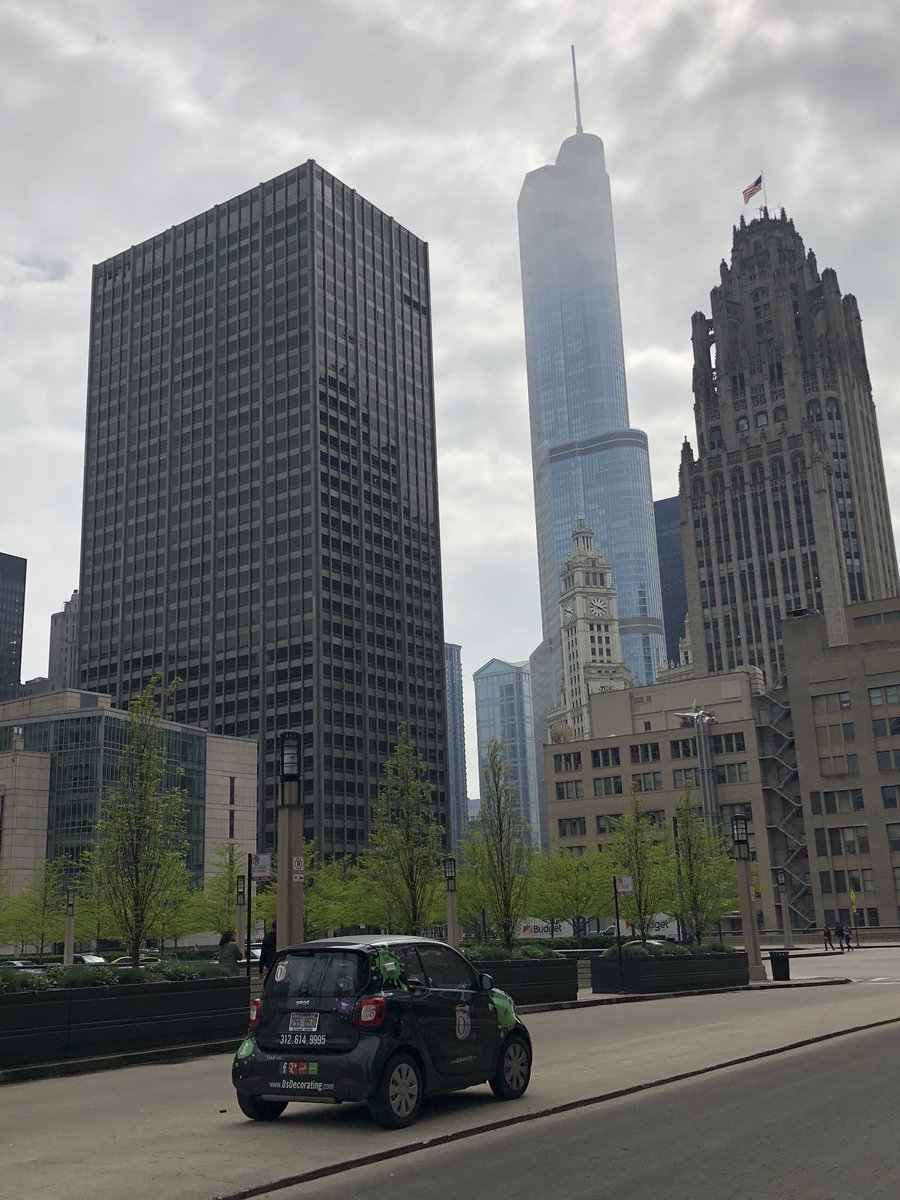 OsDecoratingInc's tweet photo. See us around town?! Say hi! Free estimates! 312 614 9995 https://t.co/4VywOlvwTX