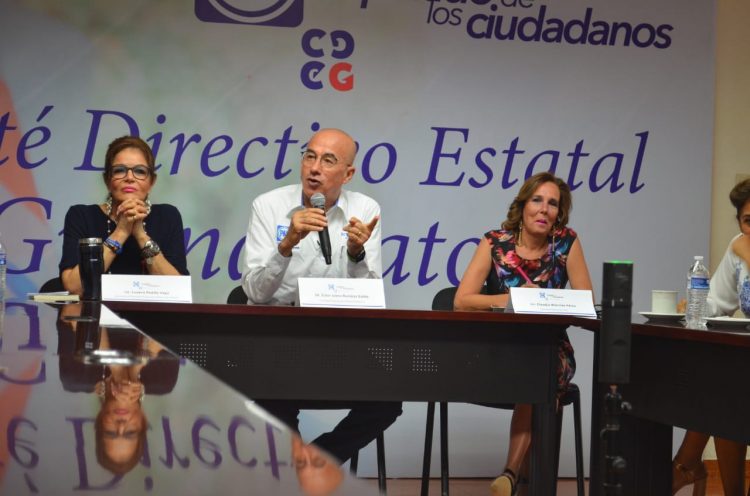 AvenidaDigital3's tweet photo. Impulsará Éctor Jaime Ramírez Barba, presencia de la mujer en diferentes sectores https://t.co/YLt4QBDHYc https://t.co/GjCbZMsxNc