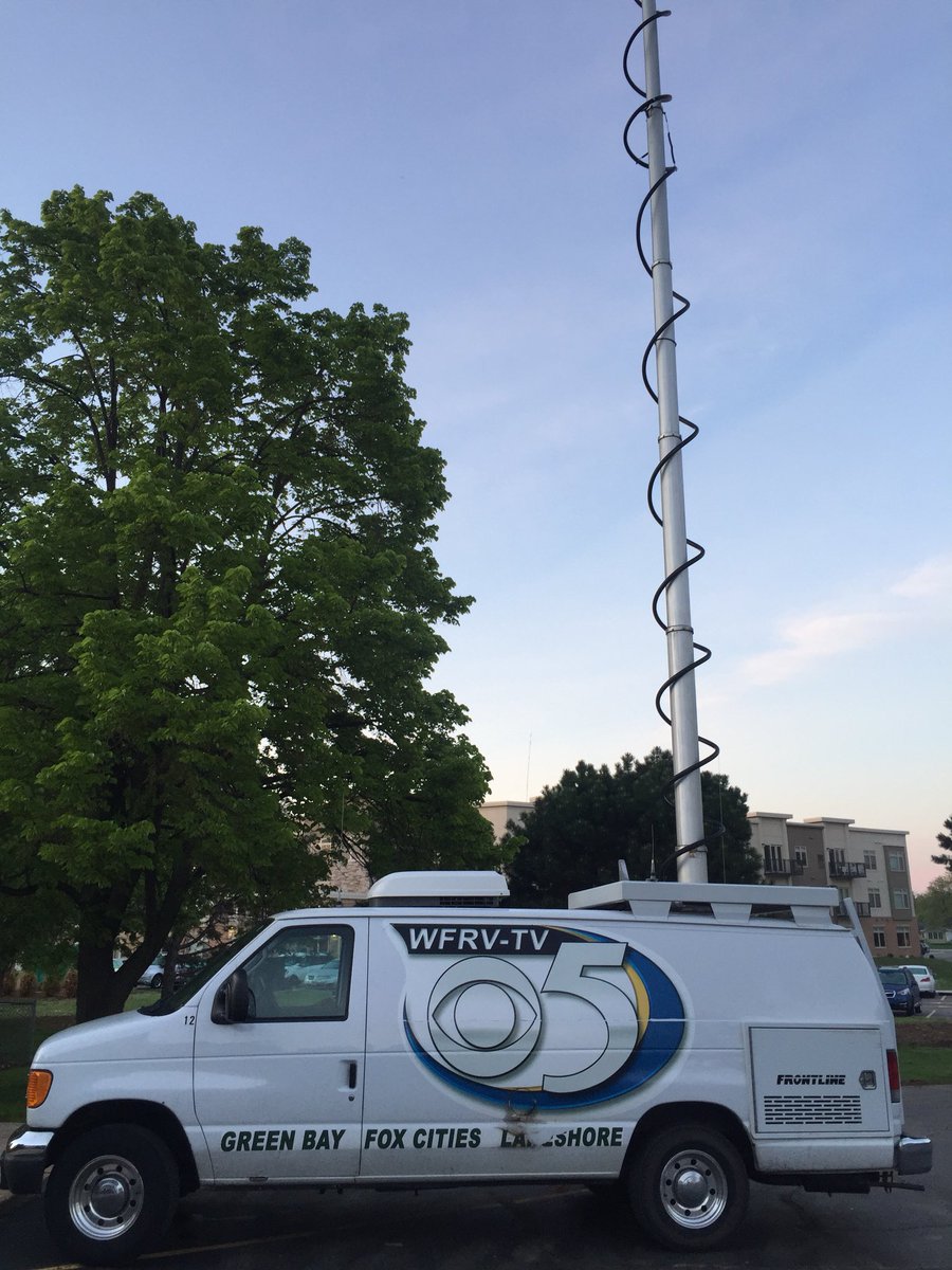 CommunitiesONHS's tweet photo. The great work of our Ss is getting more coverage! Learn about the #outdoorclassroom Tune in 530a @WFRVNews @BrittanyFalkers @NateDaveStew https://t.co/5u7L95XaHd