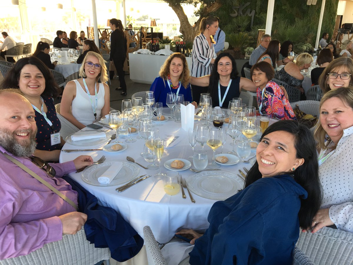 silviairanzo's tweet photo. #WWQual Thursday Evening Event at the Marina Beach Club (more photos) #Valencia for the @AQRUK @qrca Worldwide Conference on Qualitative Research. An evening with great food and amazing entertainment by the ‘Live Karaoke Rock Band’ #mrx https://t.co/E1O6Mdtm6V