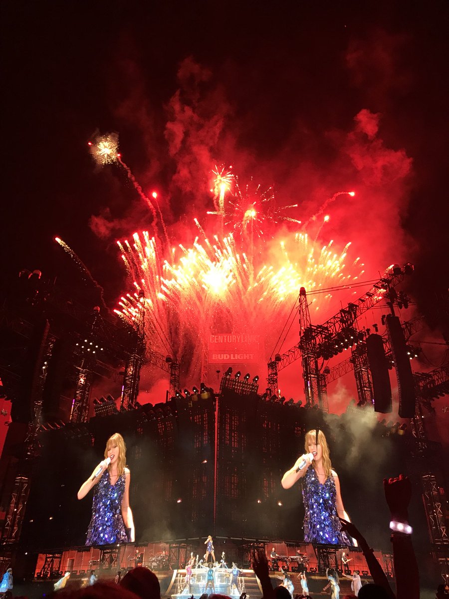 BlakeHyodo's tweet image. I’m sorry, the old Blake can’t come to the phone right now. Why? Oh, because he just saw his favorite artist of 11 years for the first time ever!!! #ReputationStadiumTour @taylornation13