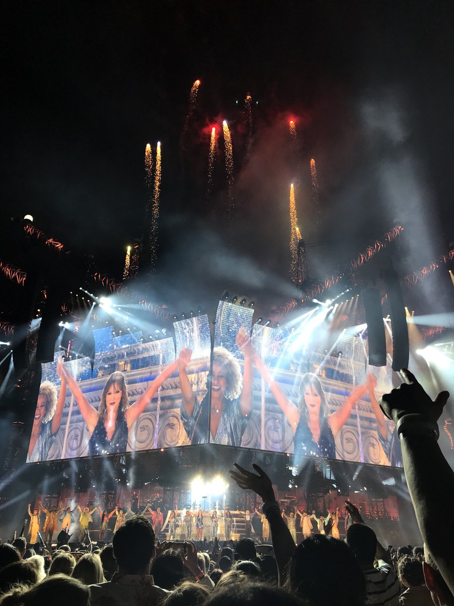 BlakeHyodo's tweet image. I’m sorry, the old Blake can’t come to the phone right now. Why? Oh, because he just saw his favorite artist of 11 years for the first time ever!!! #ReputationStadiumTour @taylornation13