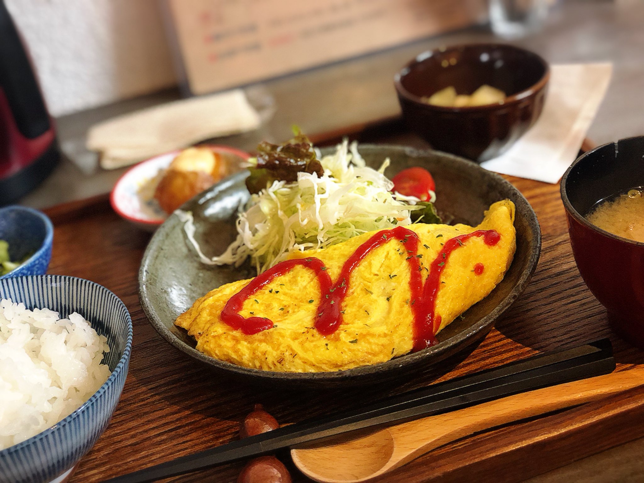 Ayano まどみ食堂 よろこび定食とまどみ定食 店の雰囲気も好き 味もめっちゃ好き 淡路島 淡路 洲本市 洲本 昼ごはん Lunch らんち ランチ まどみ まどみ食堂 美味しい おすすめ 淡路島グルメ 淡路グルメ T Co Luuflkcbvk Twitter