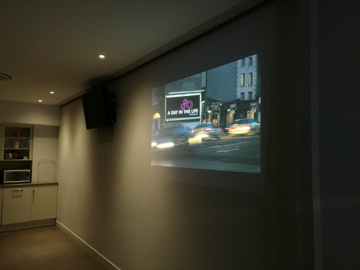 FranceIrelandCh's tweet photo. Thank you @jcdecauxireland for welcoming a very enthusiastic group of students from @infocom_lille3 this morning. @jcdecauxireland will highlights its range of products, services they provide in Ireland. #80countries #410MPeople #ADayInTheLife #FICCservices https://t.co/cKUClj0YJS