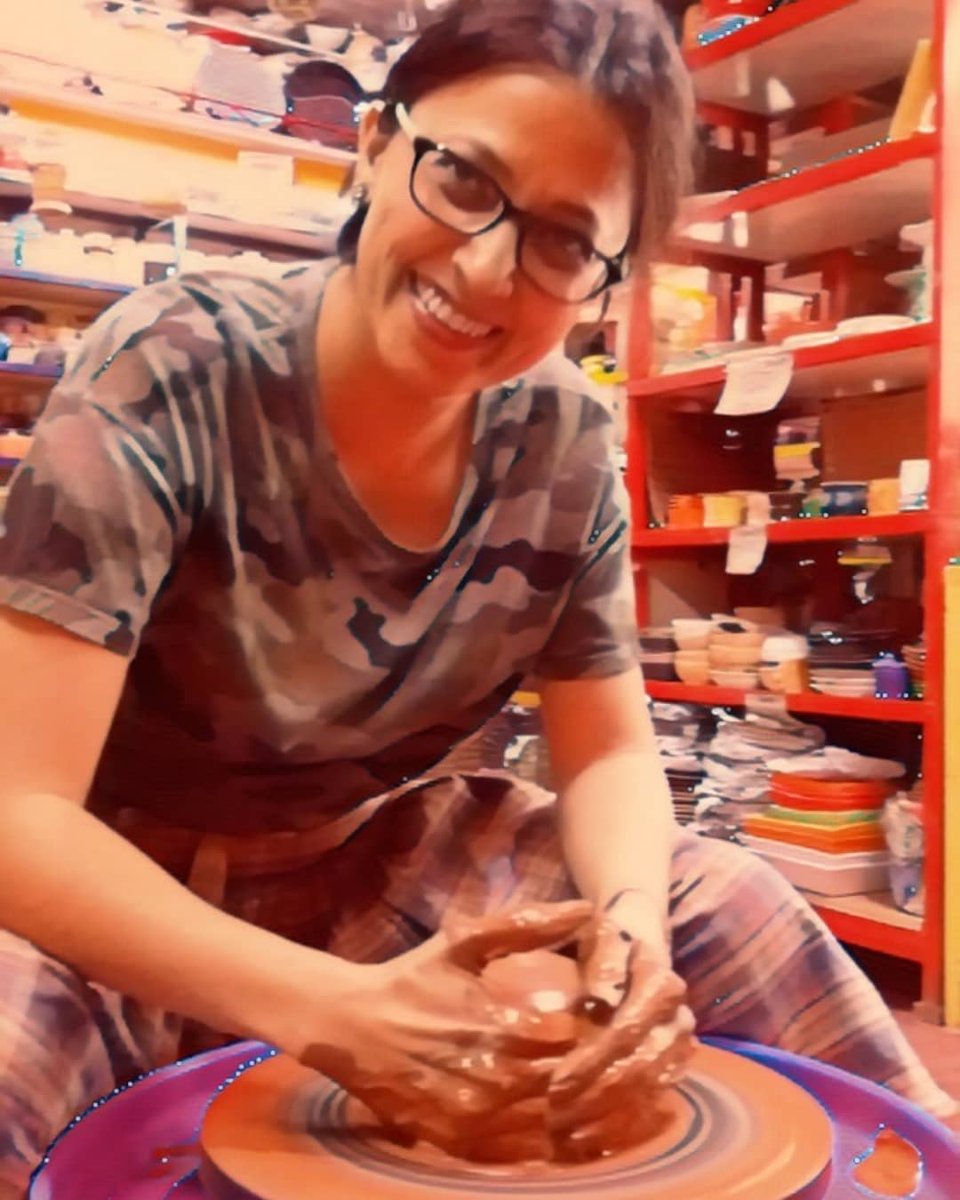 meghna1malik's tweet photo. Being creative is not a hobby. It's a way of life.
I had a lot of fun getting my hands dirty to make something that I am truly proud of! π
#Pottery #creativity #Hobby #BeCreative
#focus #patience #magic #throwingwheel #shapingthoughts https://t.co/BbCNJklCbM