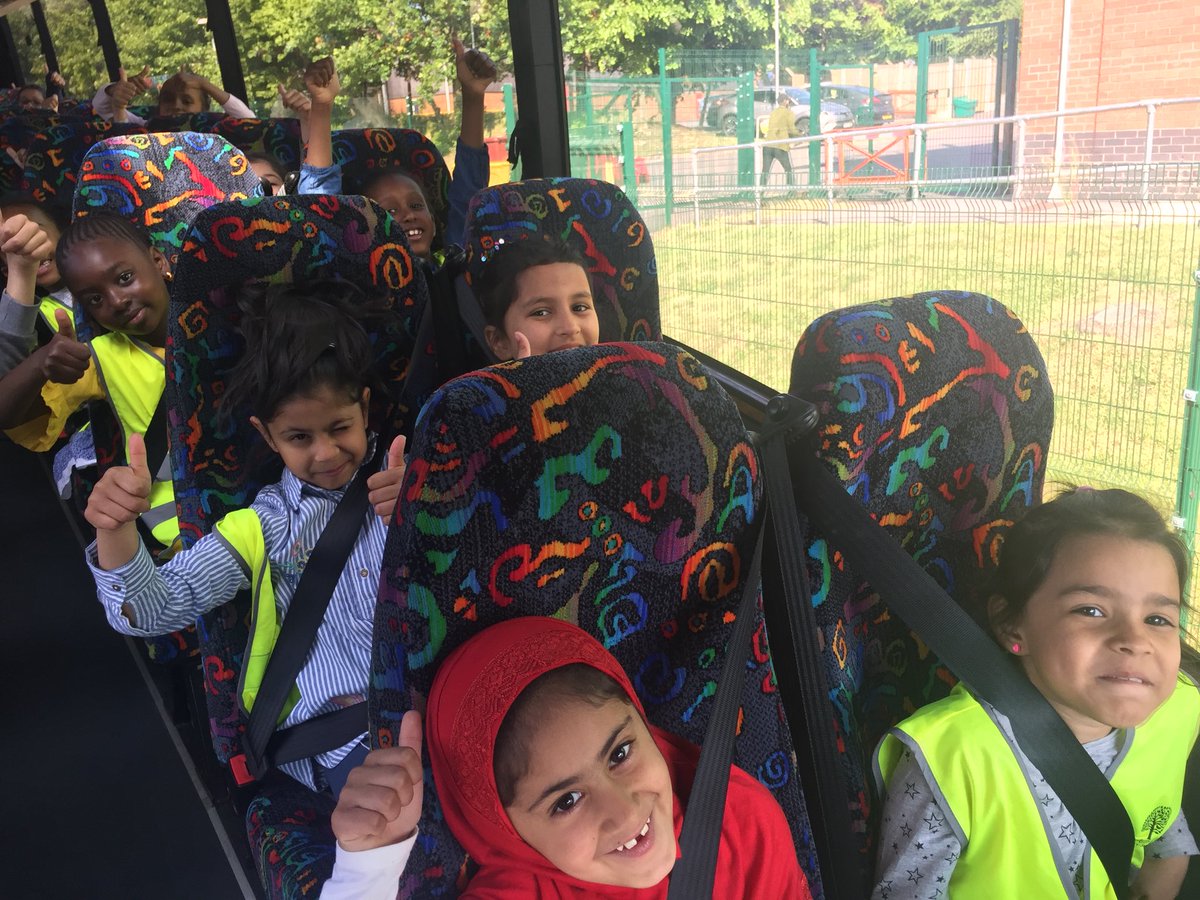 OliveTreeHT's tweet photo. Smily year two faces matching the beautiful weather. #PlayFactory #Trip @misspatelc6 @MrsKhanC5 @OliveTreeBolton https://t.co/EAmWBpOp9F