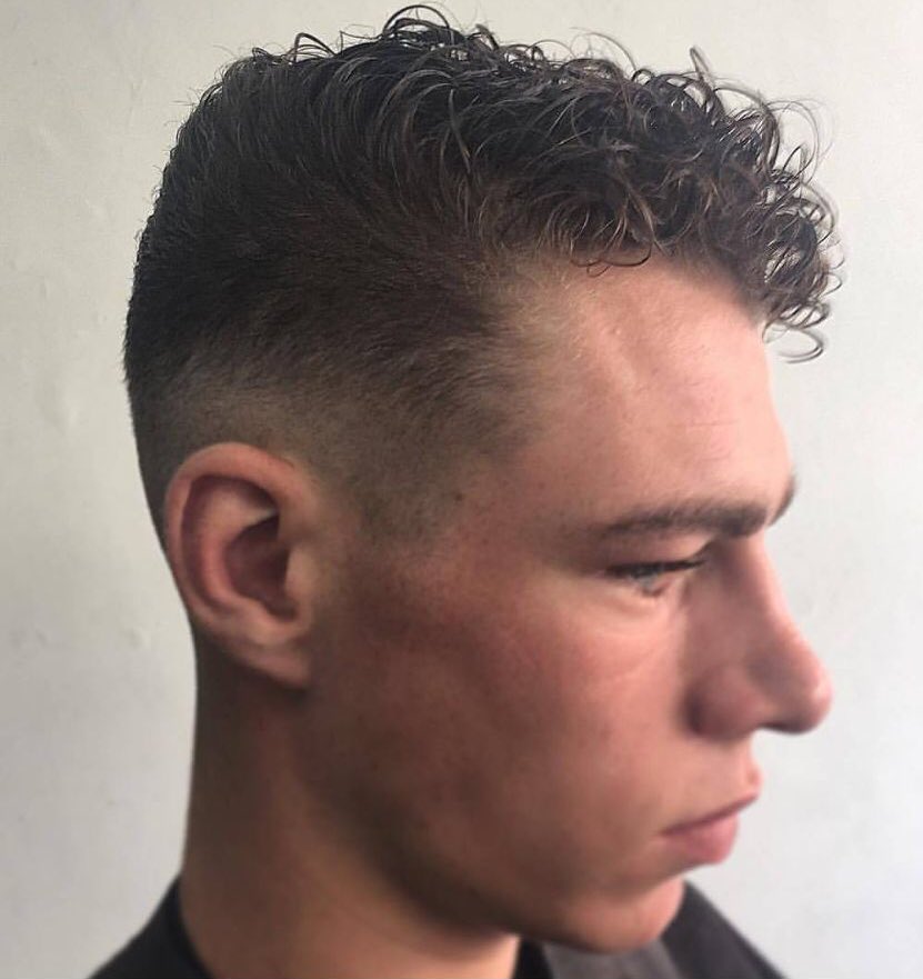 Catwalkforhim's tweet photo. •curls• #barber #barbershop #barbering #barberlife #barberuk #BarberConnect #menshair #mensgrooming #Mensfashion #fadehaircut #curlyhair https://t.co/VHijnaeoP8