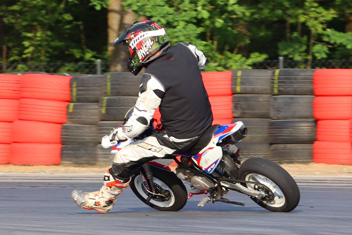 muskitle's tweet image. Na ostatniej sesji #pitbike #mrf140rcz dawał radę 👍💪 a jutro kolejna sesyjka na #tormodlin