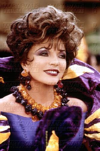 Happy birthday to Joan Collins, born in 1933 