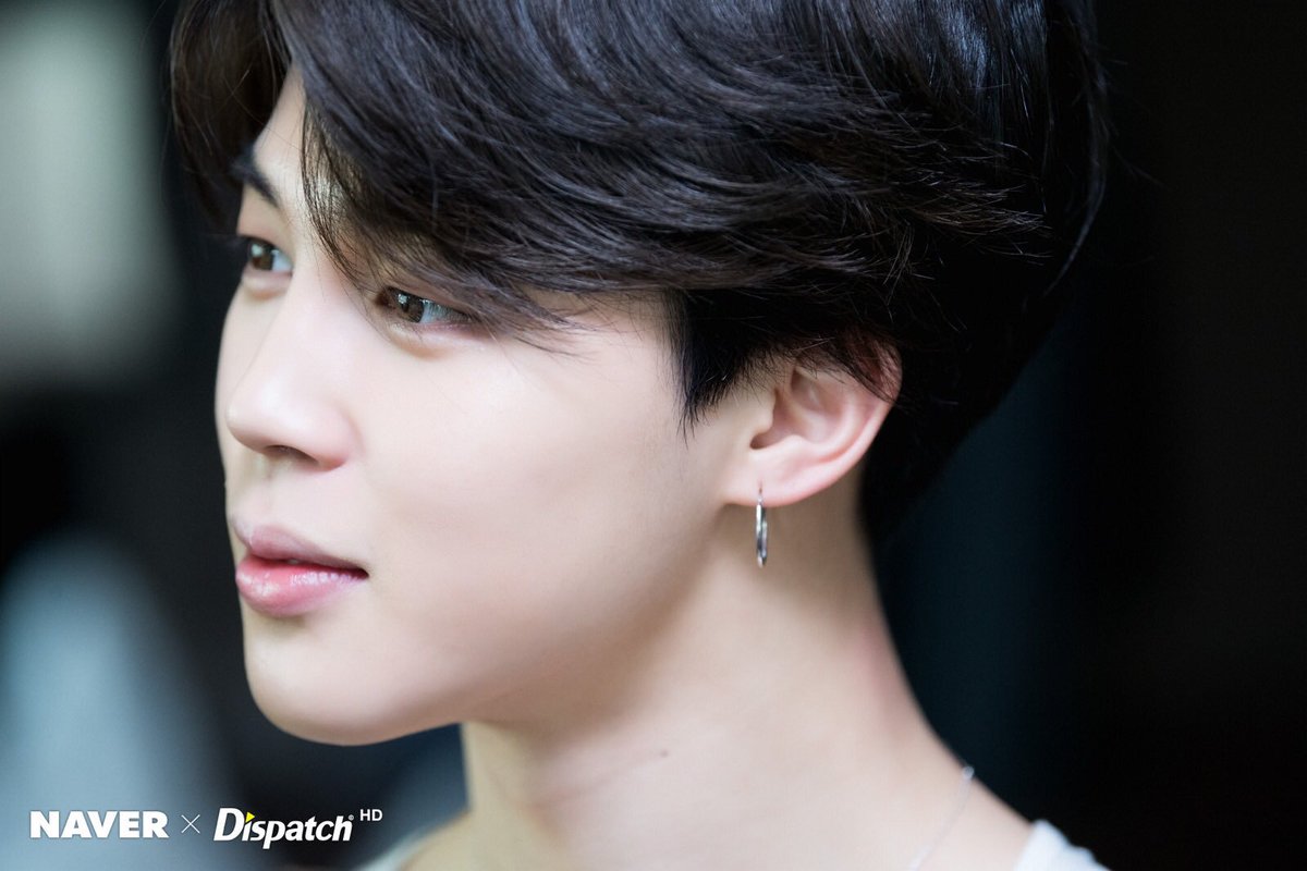sonyeodren's tweet photo. #GodBlessDispatch #MTVBRKPOPBTS #MTVLAKPOPBTS #PremiosMTVMiaw @BTS_twt
Billboard x Dispatch https://t.co/e9WNIXNOrT
