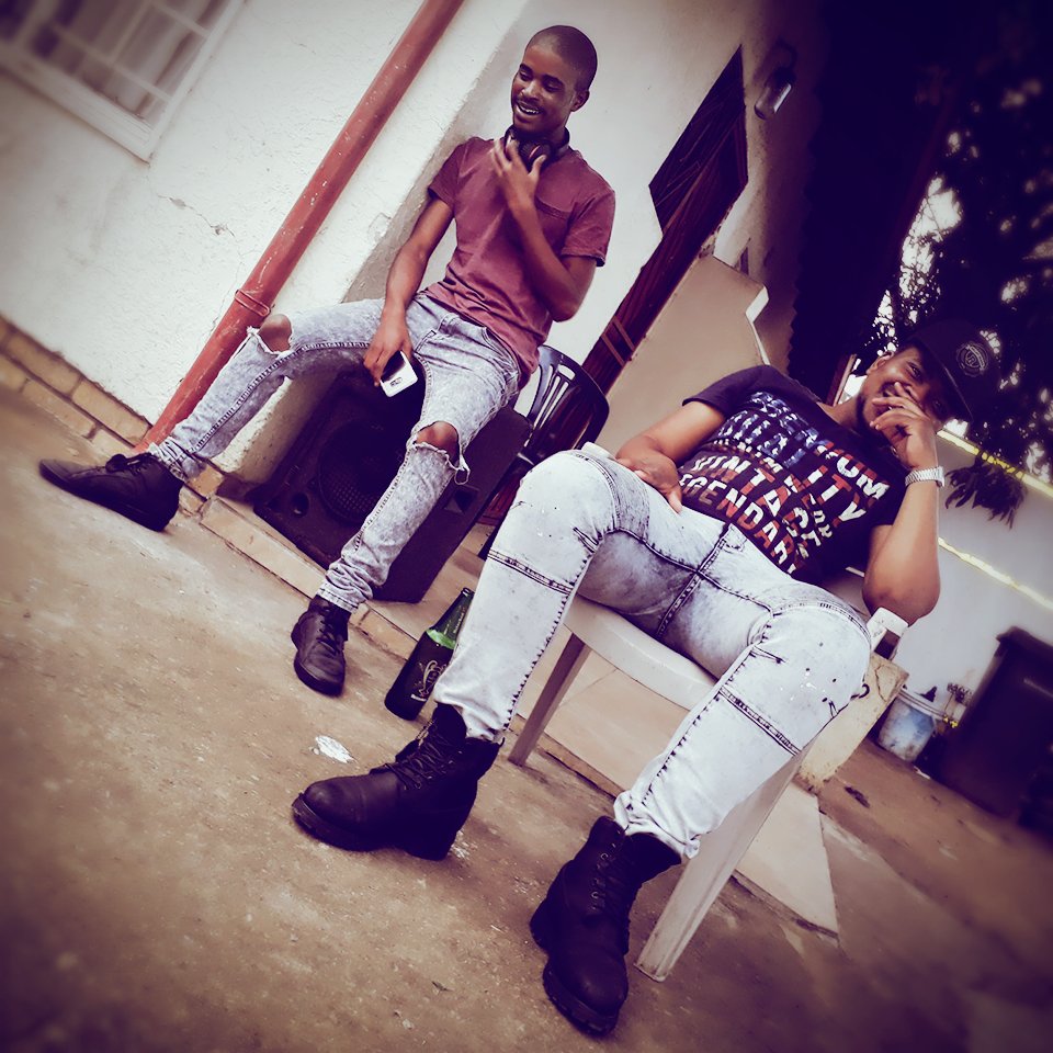BoipeloCheese's tweet photo. Chilling with my nigger https://t.co/W4vv4JWMws