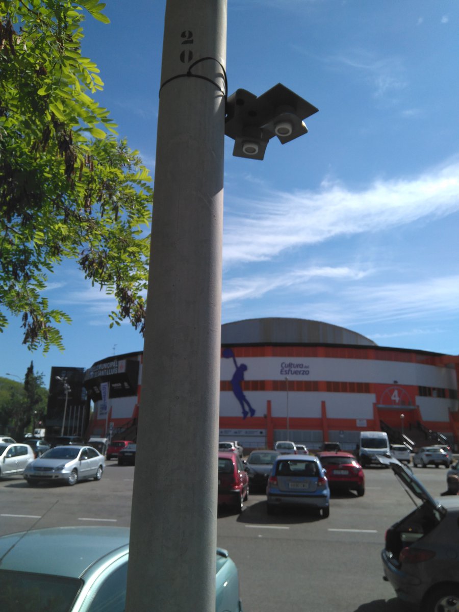 CEAM_Meteo's tweet image. Avui recollim els dosímetres que vam instalar fa una setmana per #València i rodalia. #QualitatDeLAire
Hoy recogemos los dosíemtros que instalamos hace una semana por Valencia y alrededores. #CalidadDelAire