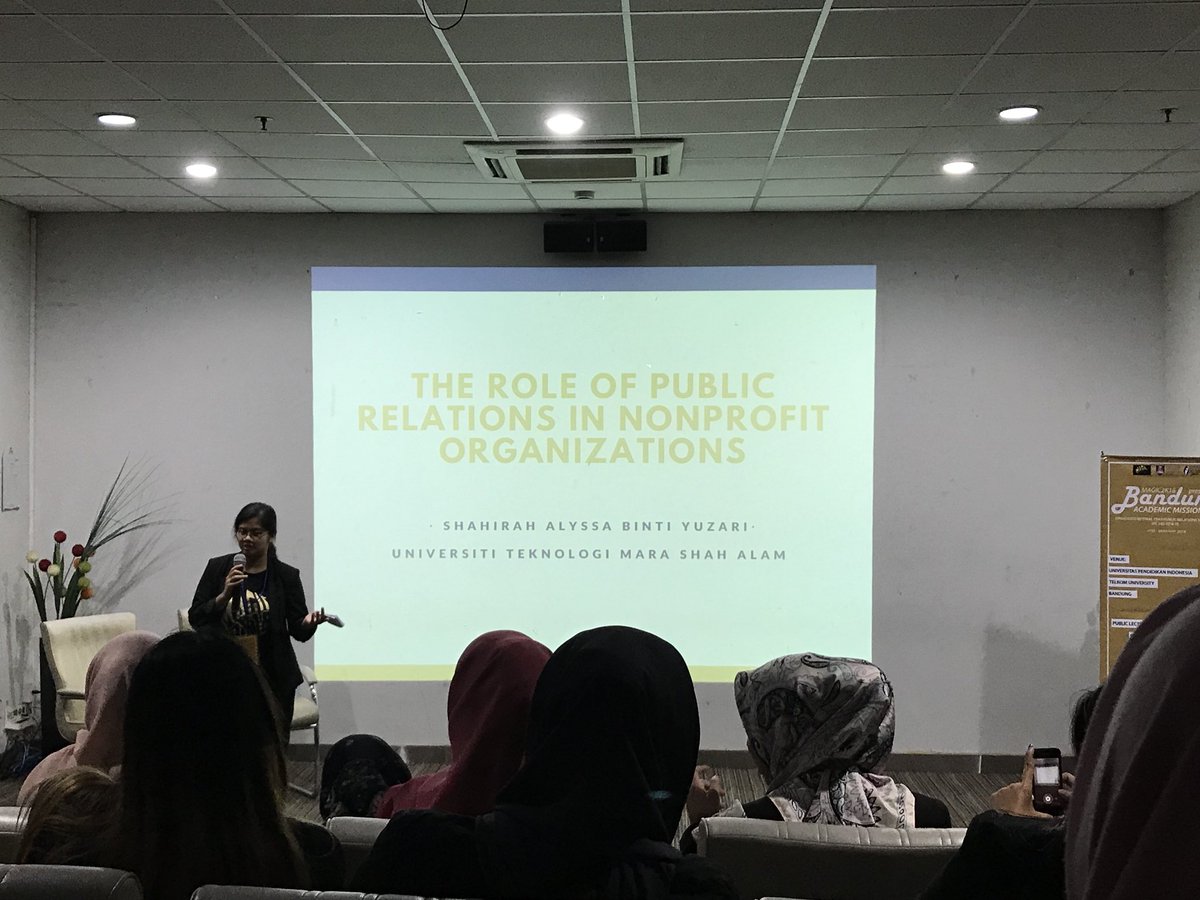 magic2k18's tweet photo. Representative from UiTM to speak on Academic Writing in Malaysia 

#magic2k18 #UiTMxTelkom https://t.co/mpFmICoV7A