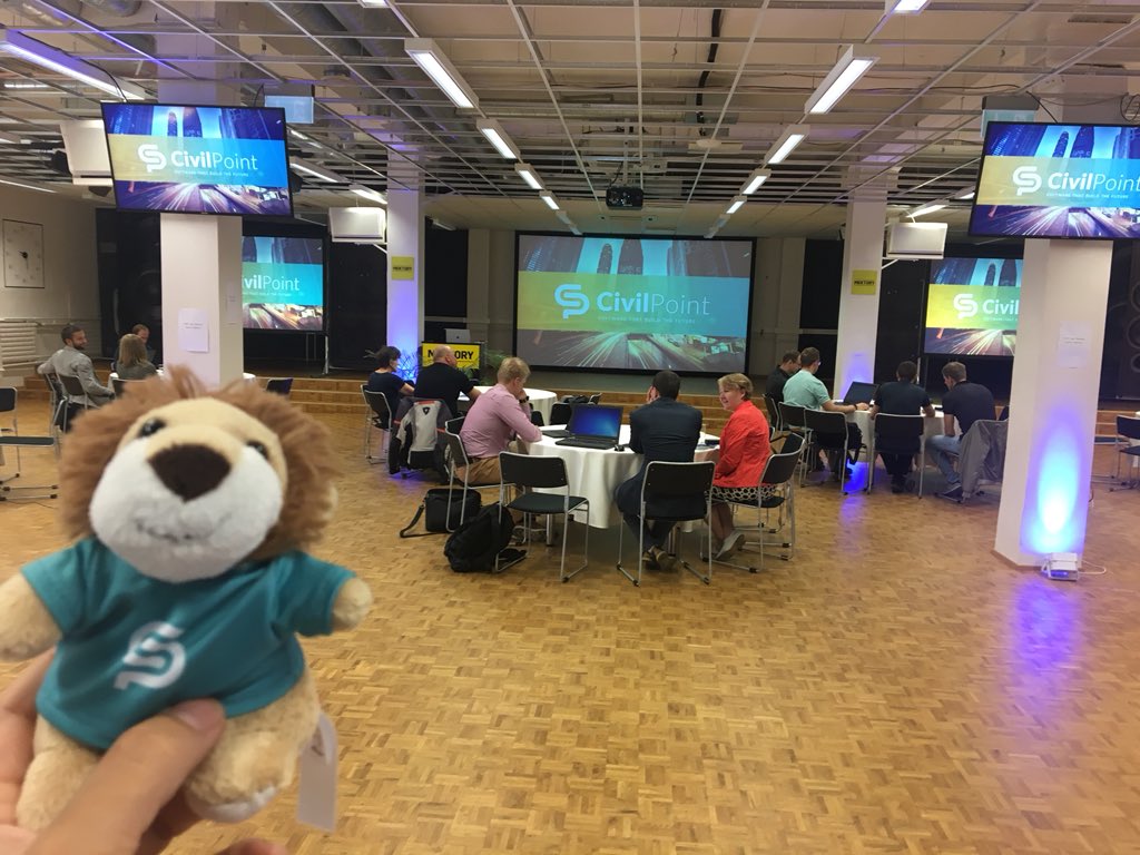 martinkriz4's tweet photo. Baltic Road Show - day 2 in Tallin @Civilpoint #viltsuontheroad https://t.co/DPOhg0gRjD