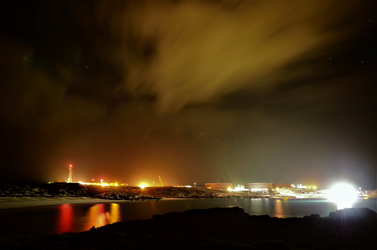 pendoley_turtle's tweet photo. We have been awarded the contract to draft the Commonwealth of Australia’s Light Pollution Guidelines for Marine Turtles, Seabirds and Migratory Shorebirds. The guidelines will set best practice in managing artificial light in proximity to these sensitive species #WorldTurtleDay https://t.co/cD4TWXHCGi