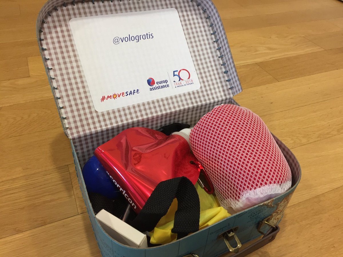 vologratis's tweet image. Poco fa abbiamo ricevuto un carinissimo pacchetto da @EA_Italia ❗️
#movesafe #adv