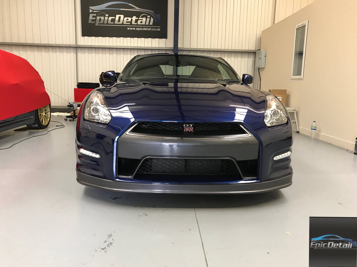 epic_detail's tweet photo. Nissan GTR, detailed and ceramic protected #Nissan #NissanGTR #NissanR35 #cars #epicdetail #CeramicCoating #detailing #detailer #carscene #flashprash https://t.co/9x26DVNx5Q