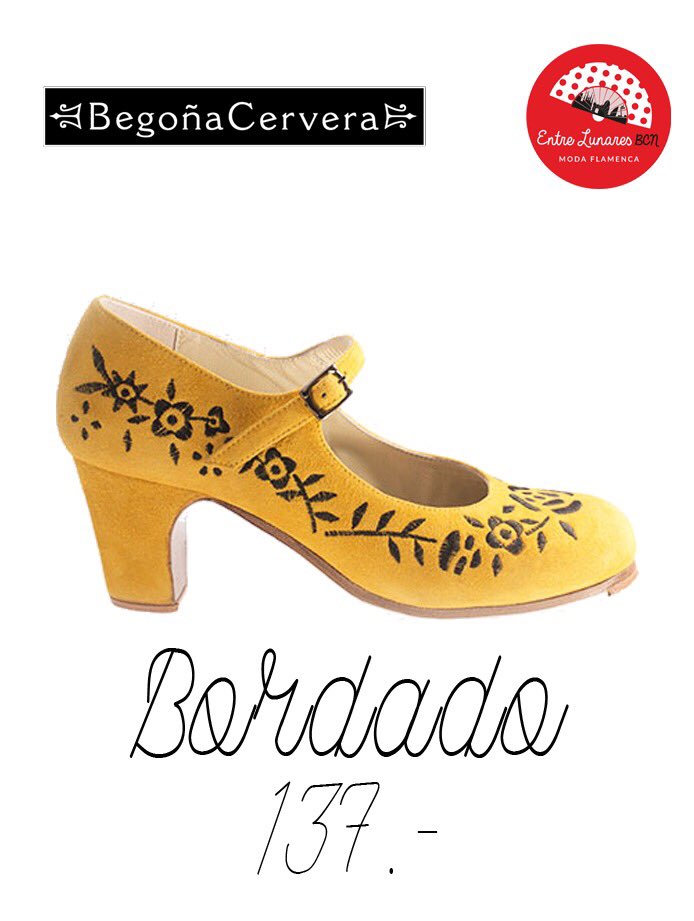 entrelunaresbcn's tweet photo. 🔸 Precioso calzado bordado repleto de arte y color.
.
.
.
#flamenco #flamenca #bailaora #flamencofashion #flamencodress #ole #olé #simof #simof2018 #feriaabril #feriadeabril #feriasevilla #sevilla #andalucia #modaflamenca #trajeflamenca #moda #flamencostyle https://t.co/W6laeUYp3W