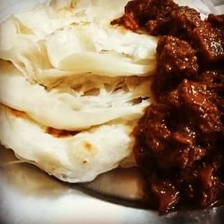 aulty's tweet photo. Beef &amp; Porota... - #beef #yummy #porota #porotabeef #mouthwatering #spicy #food #delicious #appitite #instafood #Qatar #Doha #tasty #instaqatar #Aulty #Kerala #India #followme #addme #instadaily #foodies #hungry #foodporn #instadaily #followme #foodforlife #ramadan https://t.co/pHt8X9nTqv