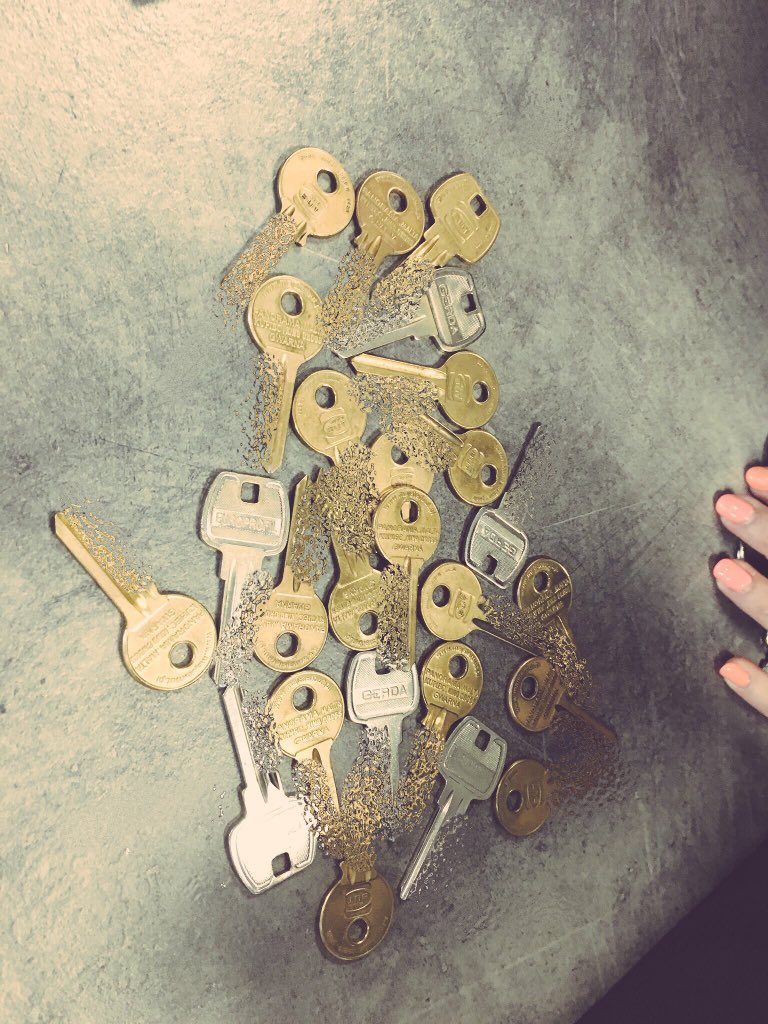NordcloudPL's tweet photo. Getting the keys to our new office right in the city center of Poznań. Growing so fast that not a minute too late. #topfloor #morespace #cantwait https://t.co/KIqsZIPszb