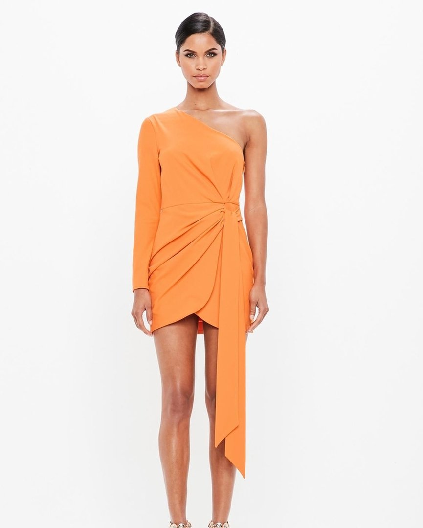 MissguidedAUS's tweet photo. Going somewhere? Cool, we've got an outfit for that. Shop the orange #thispeaceandlove wrap dress, here: https://t.co/daU4j25EUW https://t.co/UqTHDJU0c1
