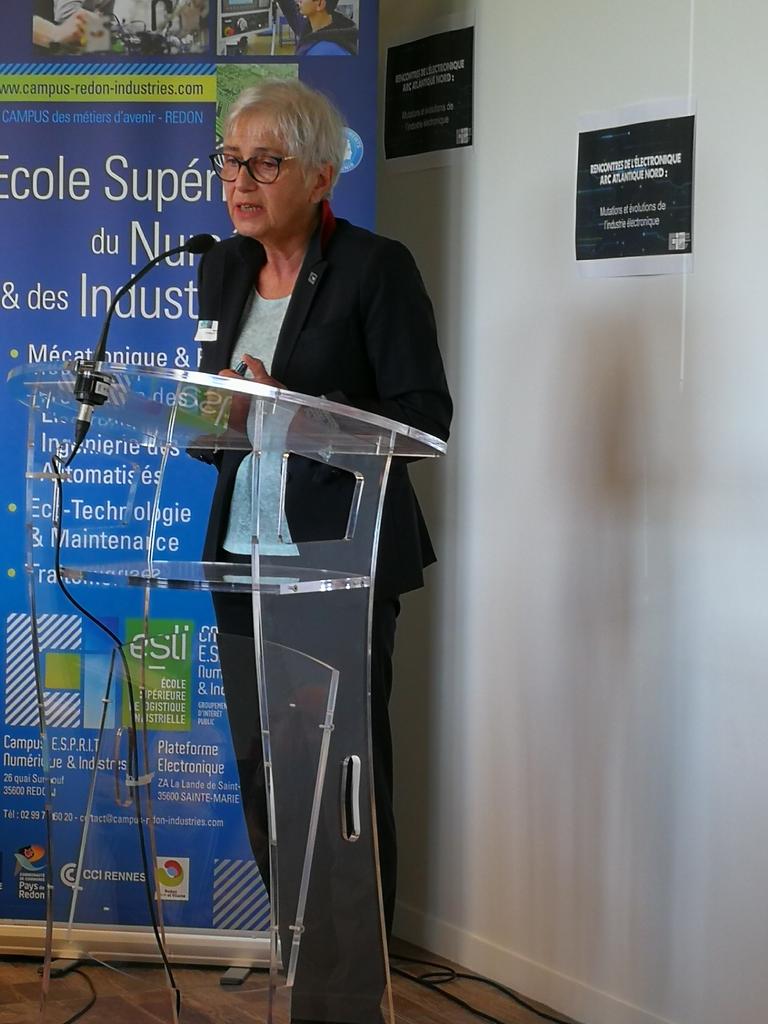 cb_pro_redon's tweet image. Inauguration de la plateforme #TECHINDUS à #Redon : un plateau pour la performance industrielle et l&apos;excellence des formations @campusesprit @regionbretagne @UIMMBretagne @RedonAgglo