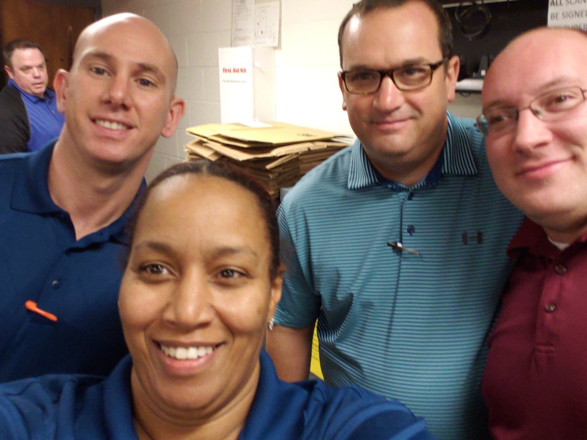 Tunitapool@yahoo.com tweet media