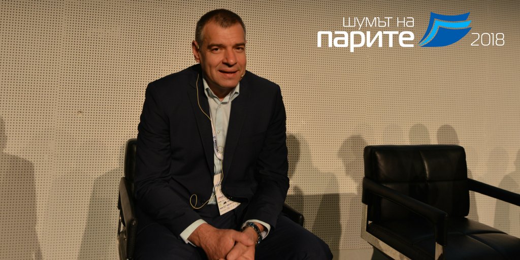 Profit_bg's tweet image. Британският парламент работи с наш продукт, който улеснява търсенето и индексирането на юридически документи, заяви Цветан Алексиев, изпълнителен директор на @GroupSirma Холдинг, на Шумът на парите 2018. bit.ly/2Lmkq37