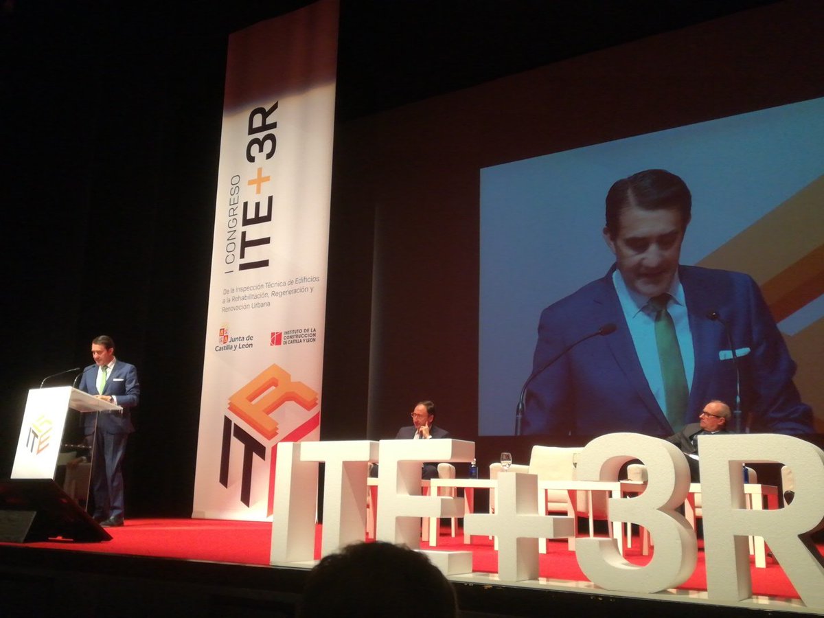 El consejero de Fomento de la Junta de Castilla y León inaugura oficialmente el Congreso ITE +3R
