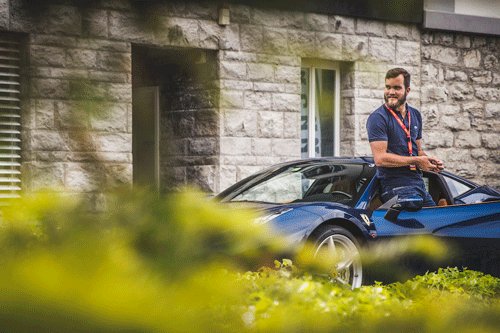 Interview mit dem #Blogger: A Gentleman’s World 👉 bit.ly/2KNuKzY @_gentsfashion #Auto #schweiz #Jaguar #autoblog #lp