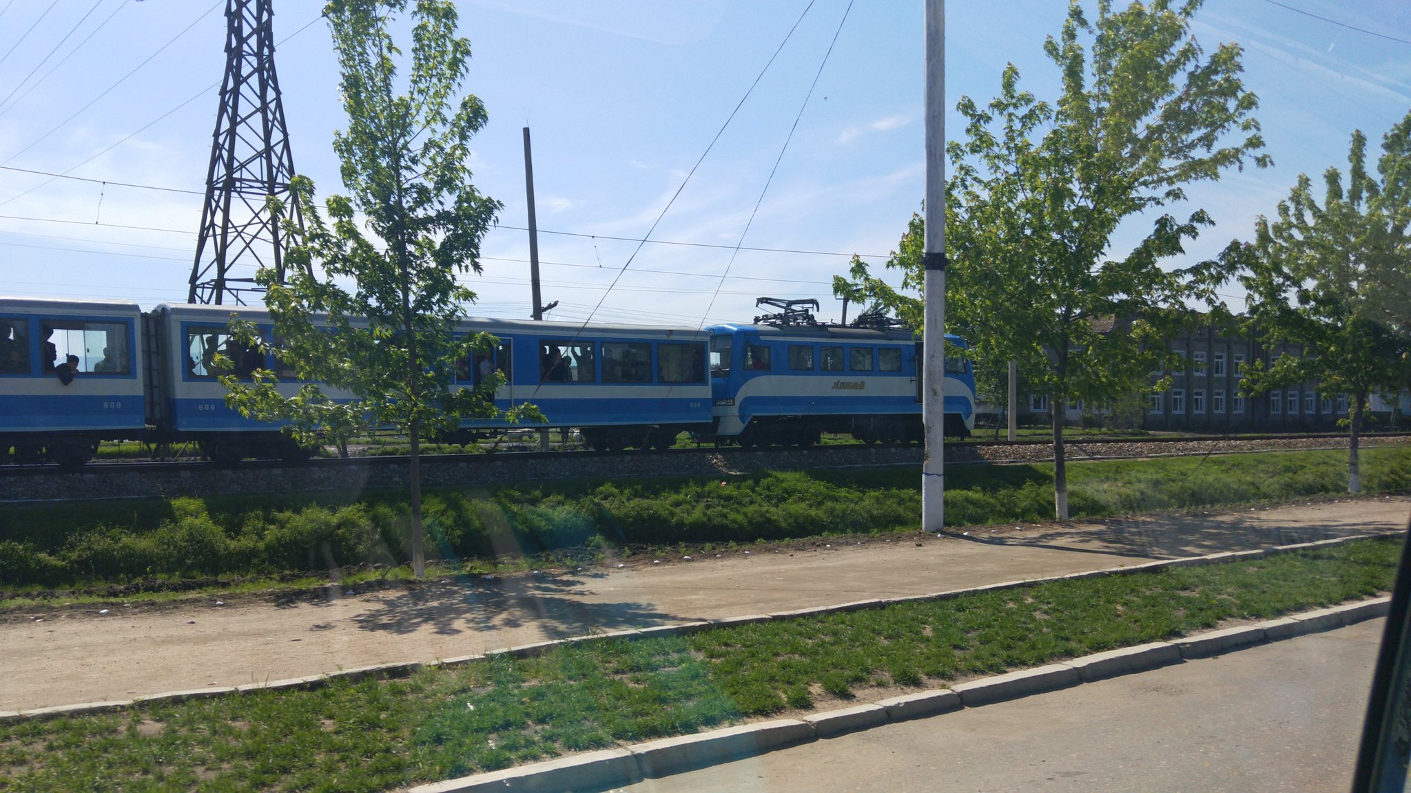 站务员 on Twitter