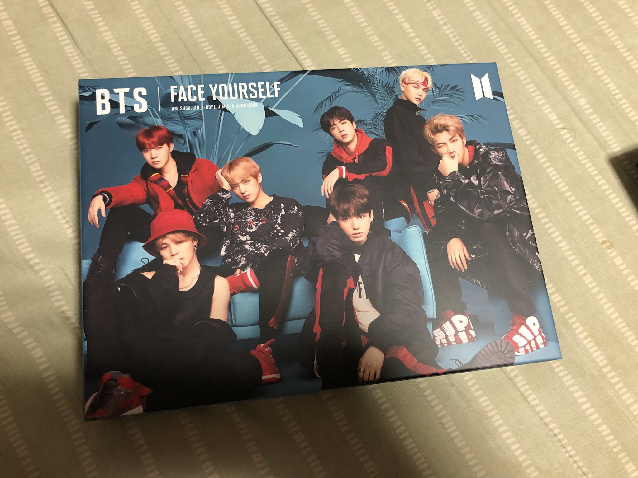 ヒデユキ アンパンマン 最近btsの韓国でのnewアルバムに Anpanman って曲があるの知ってワロタ それから聴いてるんだがハマった Bts 防弾少年団 アンパンマン Anpanman T Co Skafojsd8v Twitter