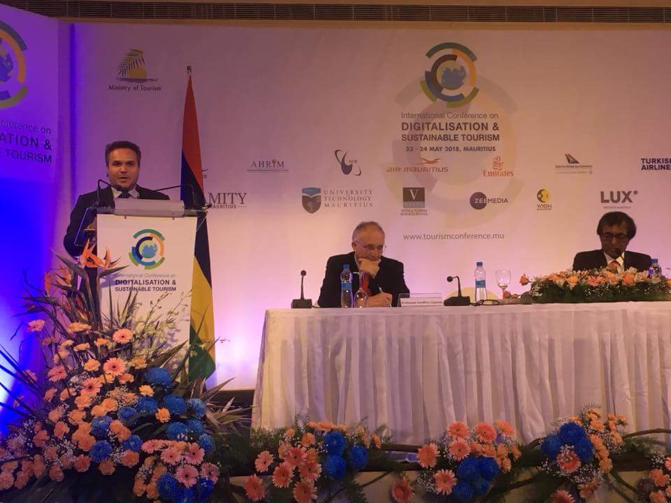 Outremers360 tweet media