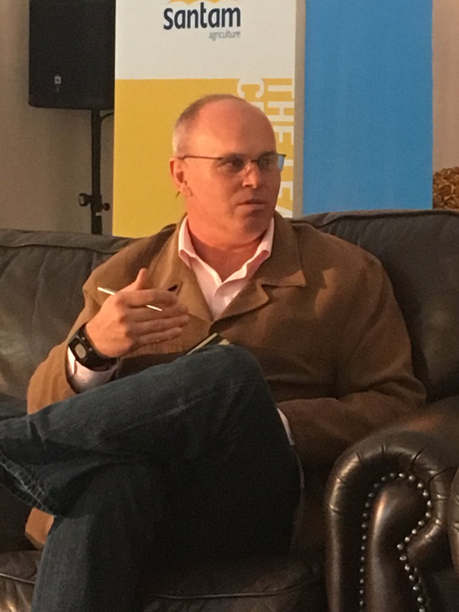 AgriWesKaap's tweet image. Goeie kommunikasie tussen pa, kinders binne familie-besighede is baie dieper as netto wins. Johann Kotze, HUB SA Varkvleisprodusente, fasiliteerder: AgriWesKaap #jongboerkomitee