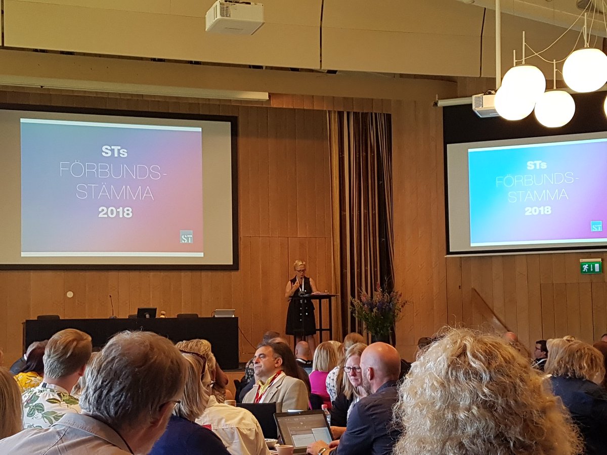 FacketST's tweet photo. Idag inleds Fackförbundet ST:s Stämma och Extra Kongress. Ordförande @BrittaLejon öppnar 2-dagars möte.#FacketST #Staten #statligtanställd #arbetsrätt #förvforum #statstjänsteman https://t.co/3NHyjjW6Tq