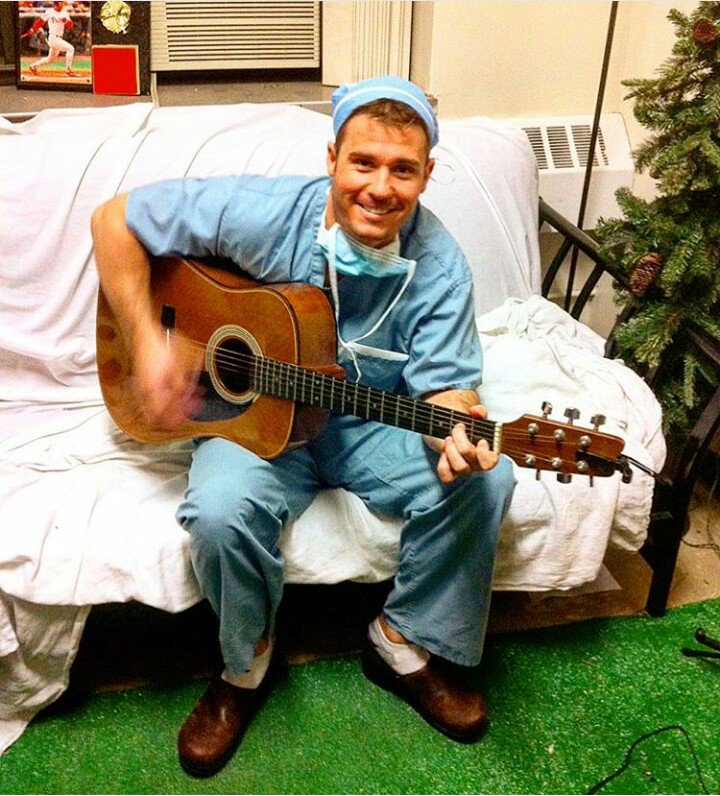 schaeffer_dr's tweet photo. Happiness is free, what do you think https://t.co/QnJvau7xzg