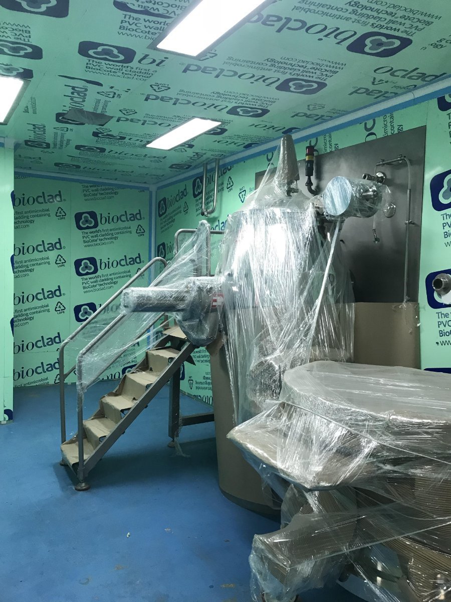 BioClad's tweet photo. Visiting our partners Mongar Solutions here in Mexico. Ongoing installation of Bioclad wall and ceiling linings here in the pharmaceutical market.

Installation of this standard is certainly not simple but the installers at Mongar have attention to detail which is second to none. https://t.co/8AsRWf6JME