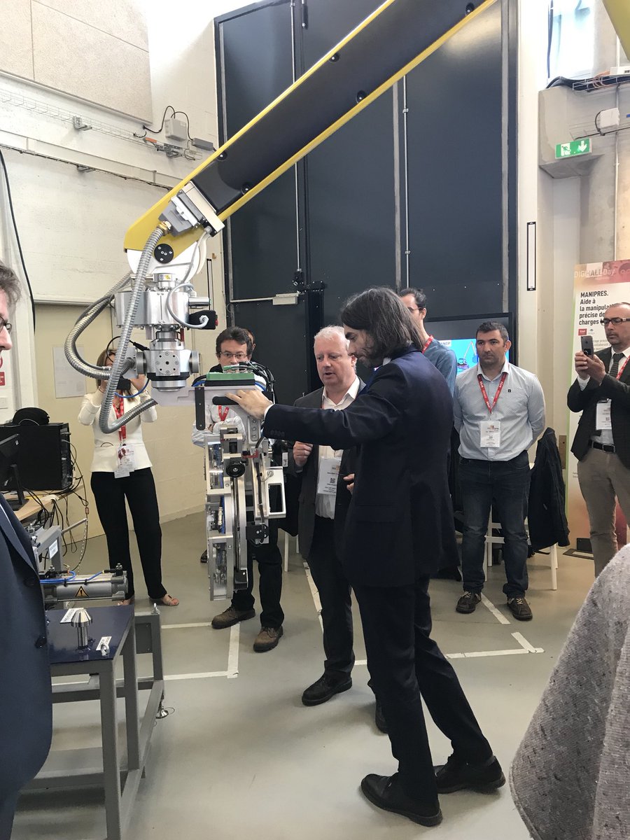 Visite du <a href="/CEA_List/">CEA-List</a>, fleuron français de la robotique et de l’intelligence artificielle appliquées à l’industrie #ParisSaclaySpring