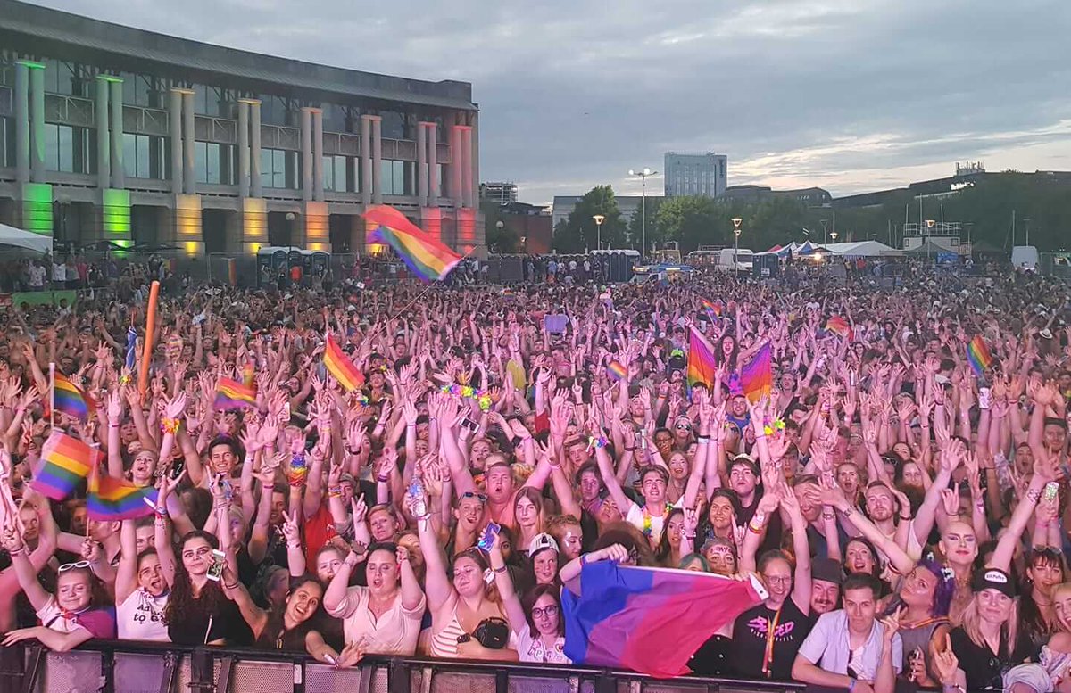 TikkEvents's tweet photo. Super supporter tickets for @BristolPride are now sold out! Supporter tickets still available https://t.co/hcEtHsMPdG https://t.co/eWtNdJLvyA