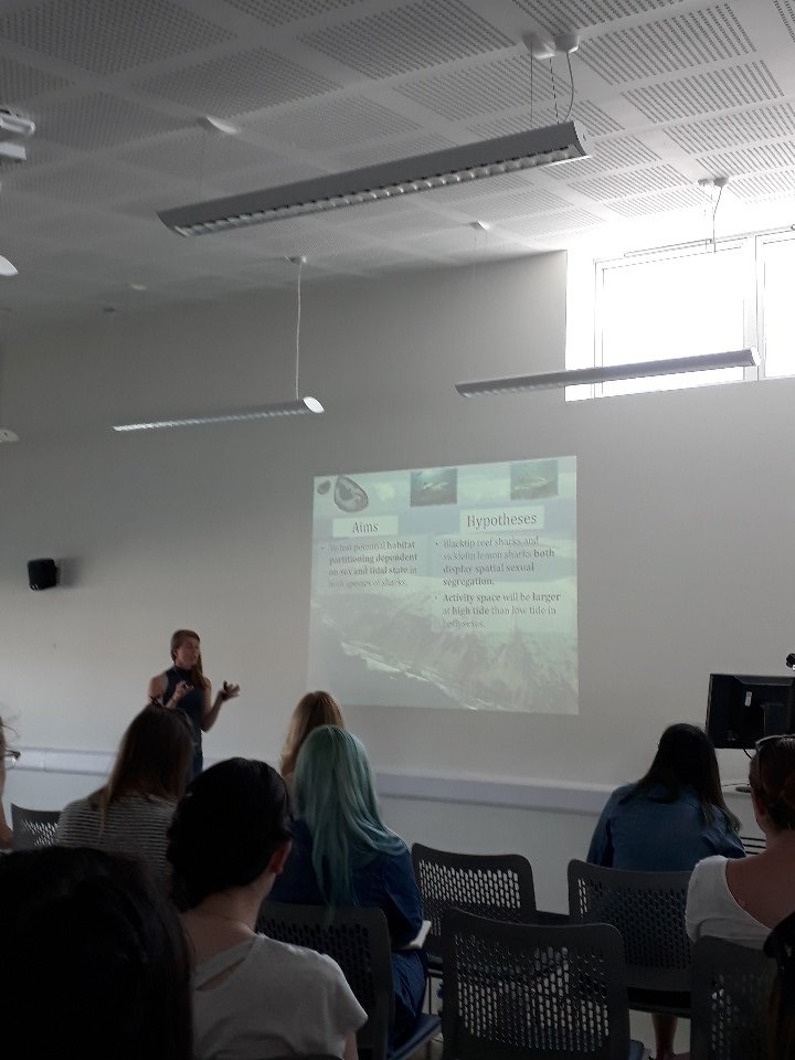 MBAconference18's tweet photo. @SharkyJenny presents her work on movement of reef sharks to inform conservation #MBA18 https://t.co/gtg6QeSc5C