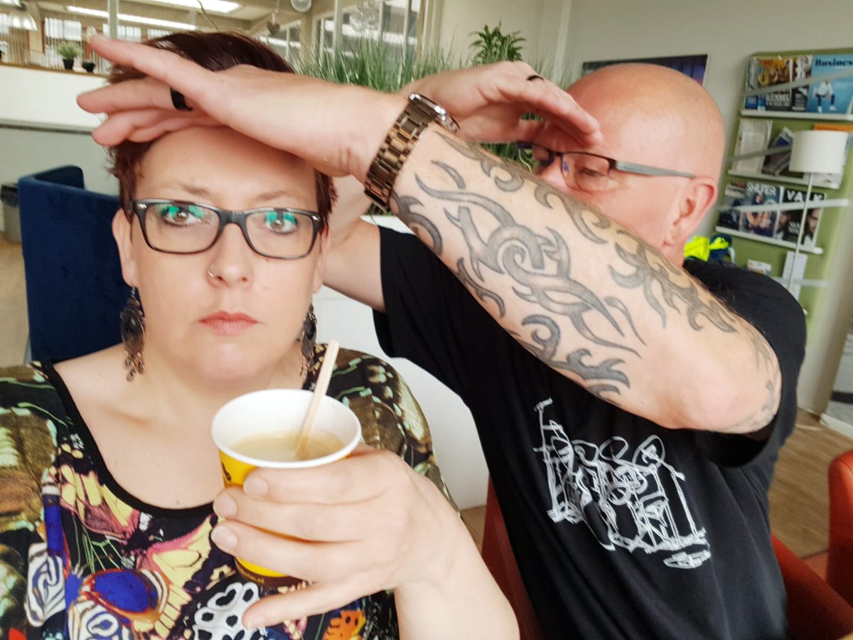 DreamteamOnTour's tweet photo. Goedemorgen.......als jullie denken dat de #bezorgdemachinist alleen tijdens de diensten bezorgd zijn.......klopt dat niet hoor,we zijn dat natuurlijk 24u per dag  #treinleven #vergaderleven @NS_online @NSRespect https://t.co/t3nr35tdlq