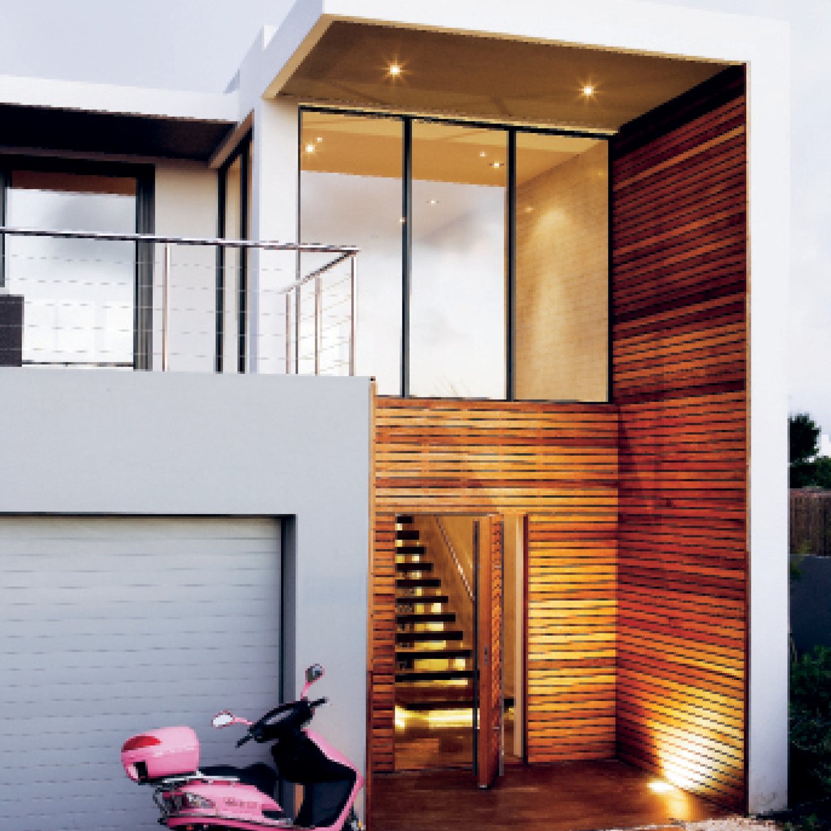 SpazioLighting's tweet photo. Accent lighting isn’t just for lighting art. Uplights and downlights light pathways, doorways, porticos and highlight aspects of your home and garden. In our latest inspiration post we showcase a selection of our bestselling landscape lights. Take a look. https://t.co/m9xaUBcqDJ https://t.co/tjuxYW2N8u