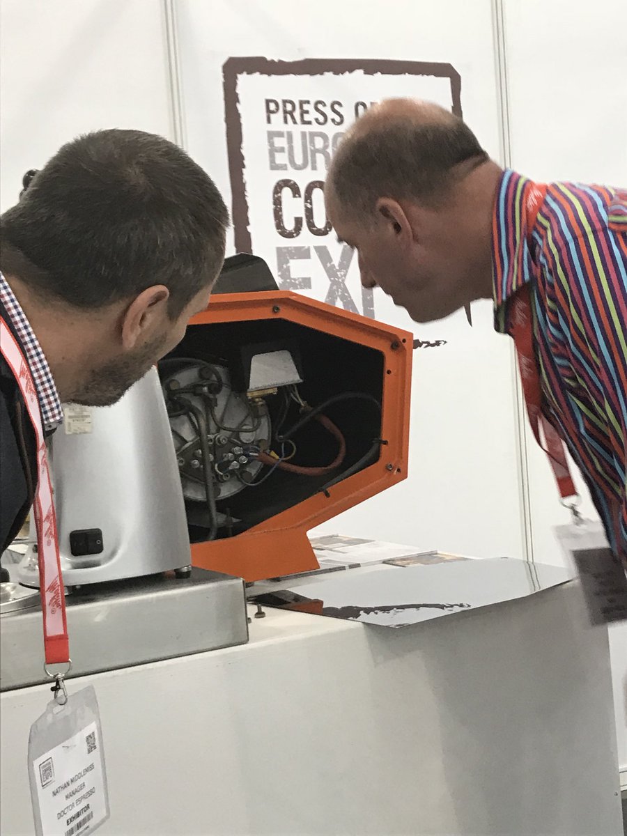 vanessalanc's tweet photo. Hello , checking if the gaggiaorione is ready to perform!! @Eurocoffee_expo @DoctorEspresso  @vanessalanc https://t.co/PnBEc7FD9F