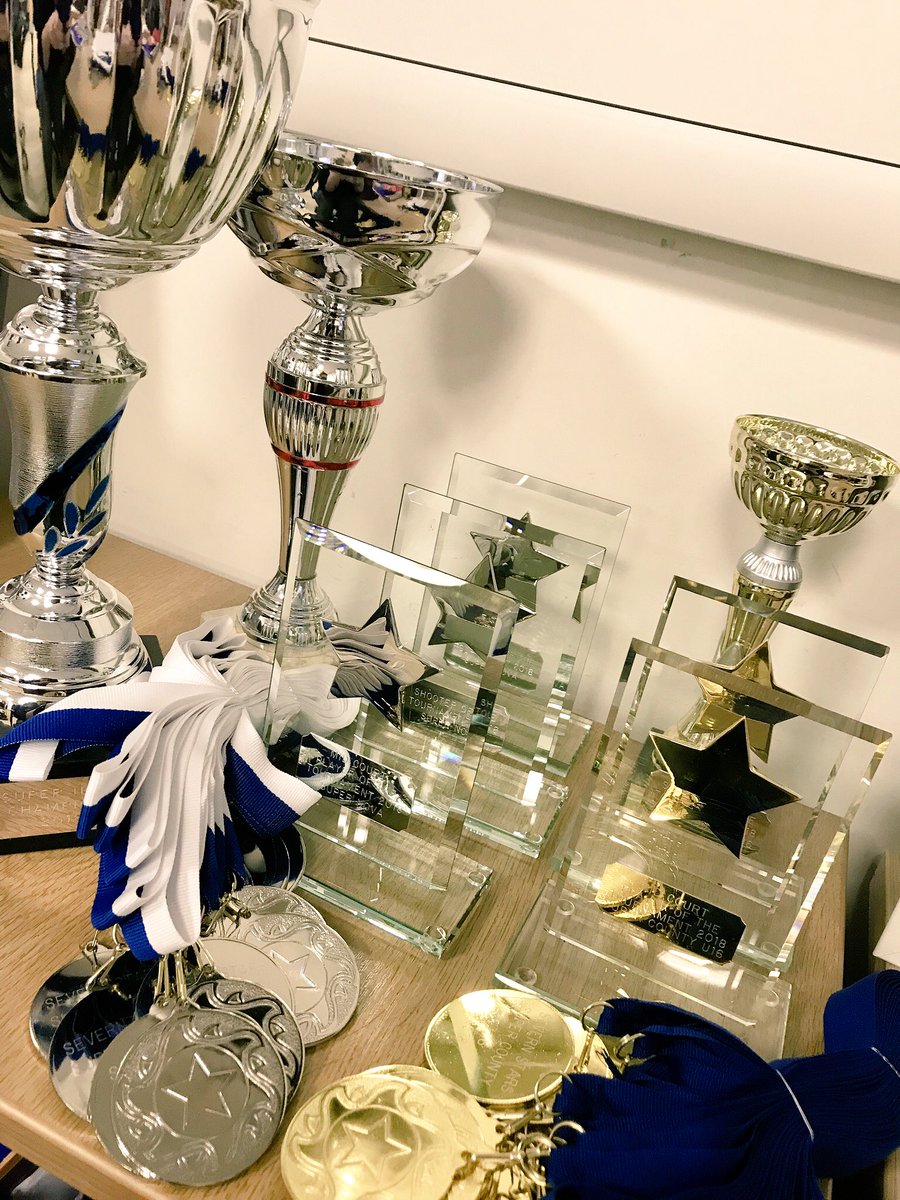 SevernStars's tweet photo. Trophies and medals all ready for the Stars Super Tournaments taking place on Sat 26th May @universityarena 🏆🥇🥈💙🌟🎉 #supernova #superU16county @MizunoNetball #starsweekend https://t.co/Kra7zNApYb