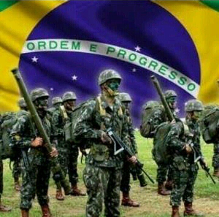 Vozdatarde's tweet photo. @geraldomiotto Esta é a unica instituição que confio. @exercitooficial não tenho político e não acredito nas eleições. Que Deus ilumine a mente dos homens do exército com sabedoria e aconteça a intervenção em todo brasil. #forcaefe https://t.co/s0Fzpc3DAr