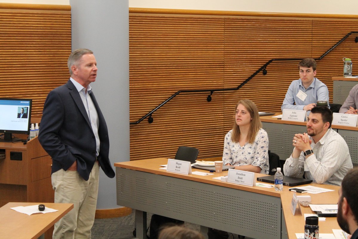 MUBusiness's tweet photo. #MUBiz Executive Education kicks off the first session of Bridge to Business for Engineers this week on campus. @RexnordCorp https://t.co/LILyCY4gIj