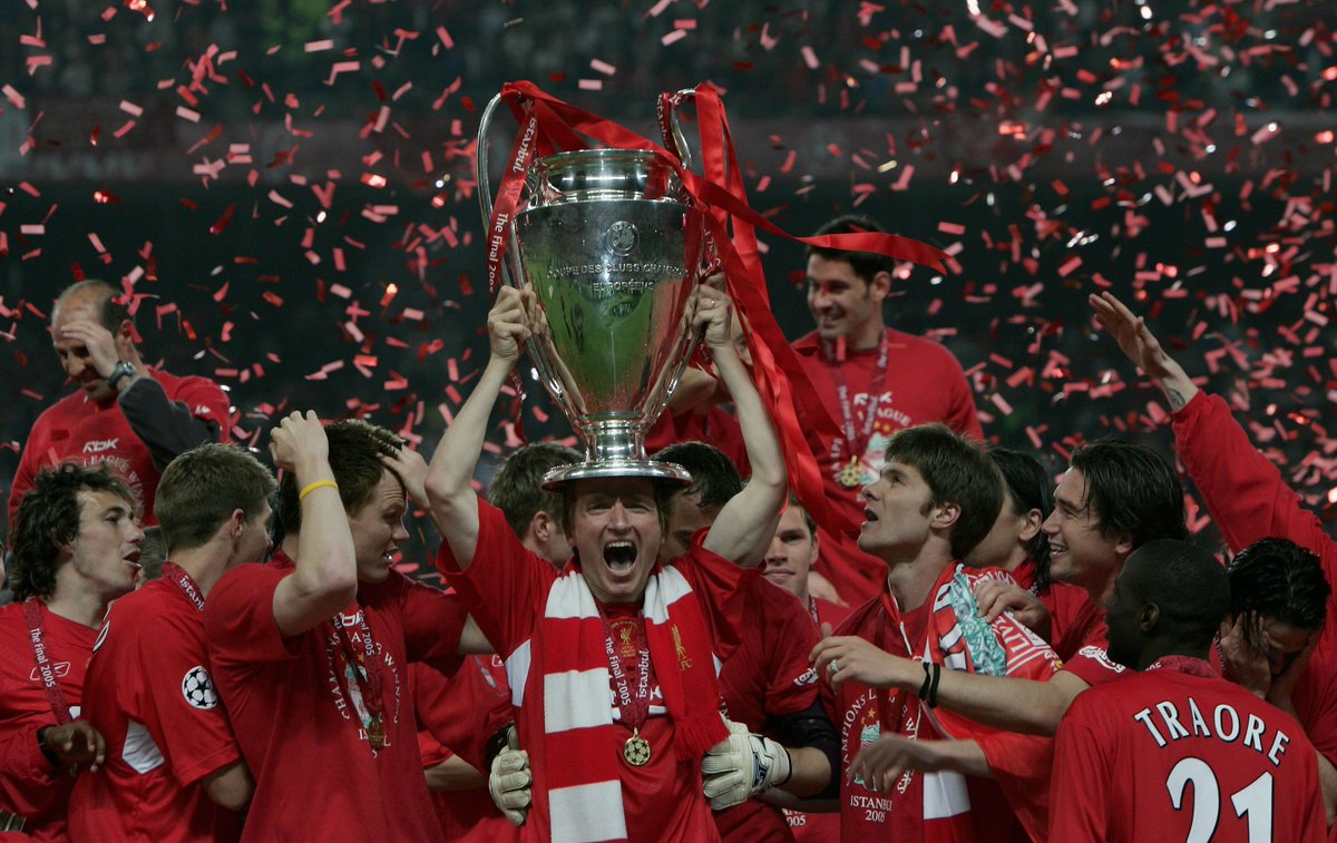 LFC's tweet photo. Happy birthday, Vladimir Smicer. 🎉 https://t.co/LkcA3kpQMY